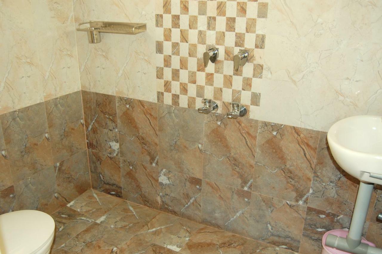 Star Residency Hotel Tiruchirappalli Buitenkant foto