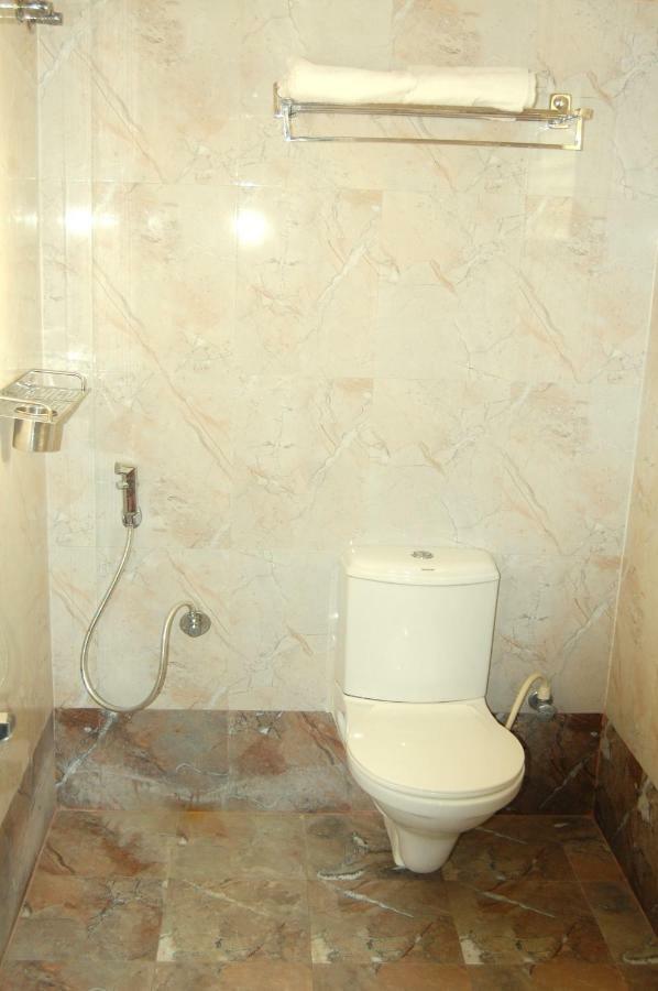 Star Residency Hotel Tiruchirappalli Buitenkant foto