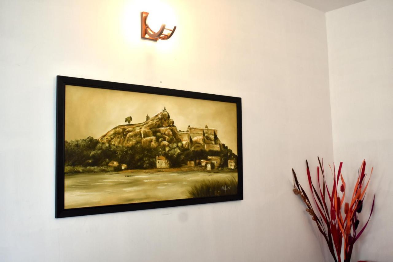 Star Residency Hotel Tiruchirappalli Buitenkant foto